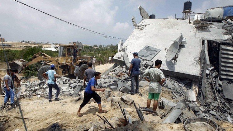 إسرائيل تنتهك هدنة مؤقتة لإخلاء ضحايا الشجاعية