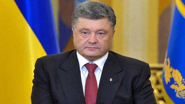 بوروشينكو يؤكد وقوفه ضد الحكم العرفي في أوكرانيا