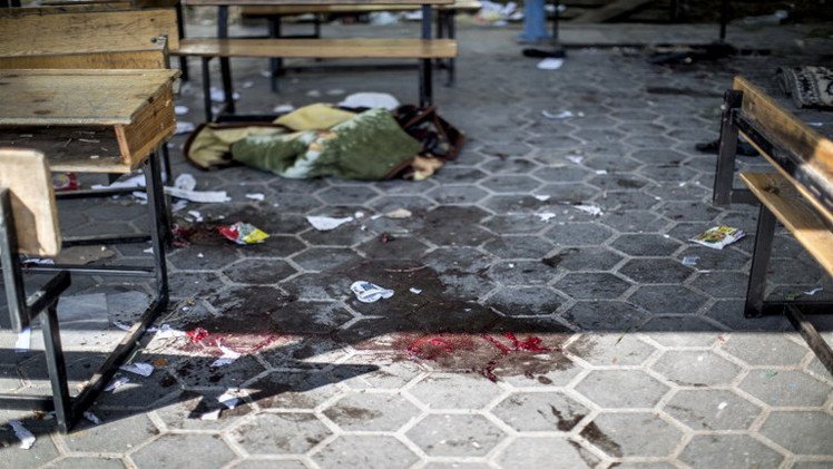 أ ف ب: مقتل موظفين تابعين للأمم المتحدة في قصف إسرائيلي لمدرسة تديرها الأونروا في قطاع غزة (فيديو)