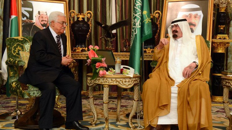 الرئيس الفلسطيني والعاهل السعودي يبحثان الوضع في غزة