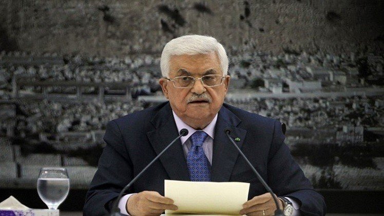 عباس يتوجه للقاهرة لبحث وقف هجوم إسرائيل