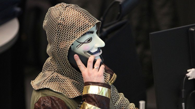 هاكرز Anonymous  تبيد موقع "الموساد" انتقاما لغزة