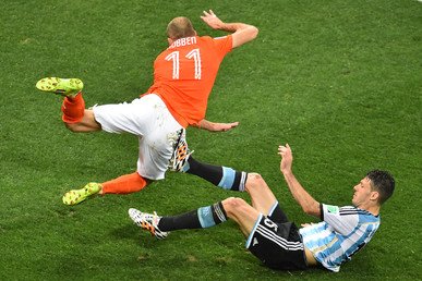 الأرجنتين إلى نهائي مونديال البرازيل