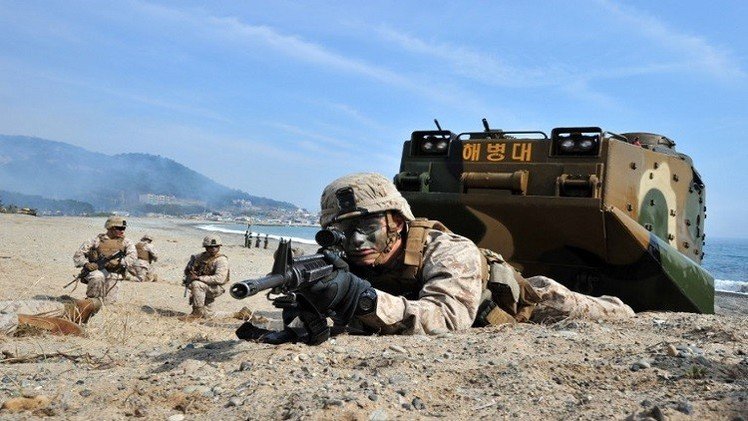  كوريا الشمالية تحذر جارتها الجنوبية والولايات المتحدة من المضي قدما في المناورات العسكرية المشتركة