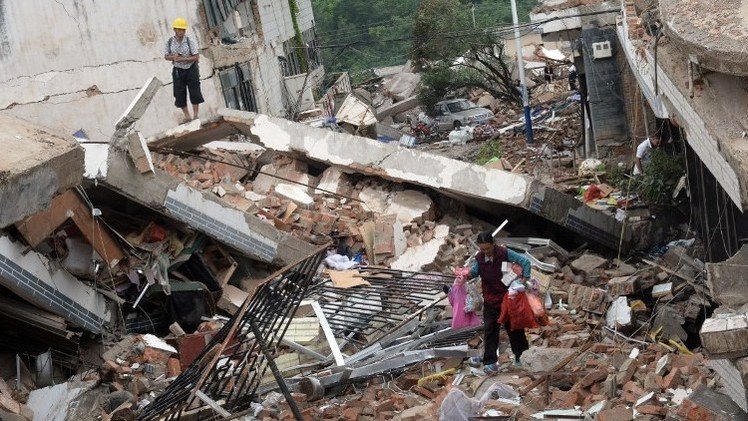 مقتل 615 شخصا في زلزال جنوب غرب الصين