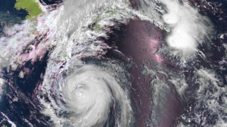 مقتل شخص وإصابة 57 بإعصار هالونغ في اليابان