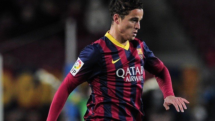 برشلونة يعير الهولندي أفليلاي إلى أولمبياكوس لموسم 2014-2015