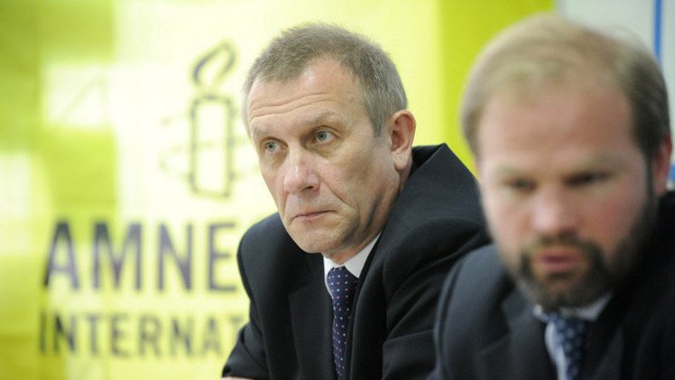 العفو الدولية: اختطاف صحفيين في أوكرانيا غير مقبول 