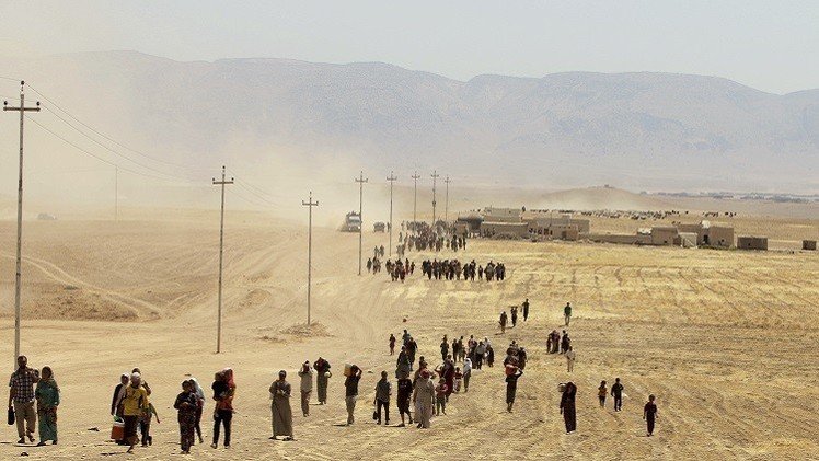 عسكريون أمريكيون في طريقهم إلى جبل سنجار شمال العراق