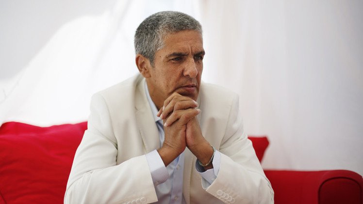 الممثل سامي ناصري يحتجز وينقل إلى المستشفى