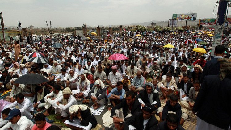 مظاهرات في اليمن تطالب باستقالة الحكومة بعد رفع أسعار الوقود