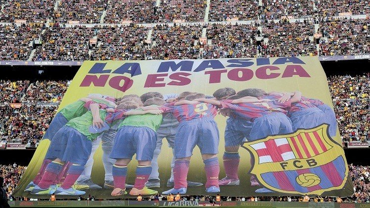 برشلونة يرفض قبول عقوبة الفيفا بحرمانه التعاقدات حتى سنة 2016