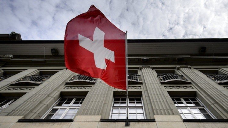الحكومة السويسرية تقرر إدراج خمسة مصارف روسية في قائمة عقوباتها