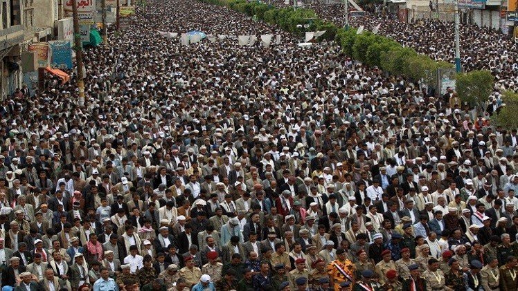 مظاهرات للحوثيين وأخرى مناصرة للحكومة في صنعاء