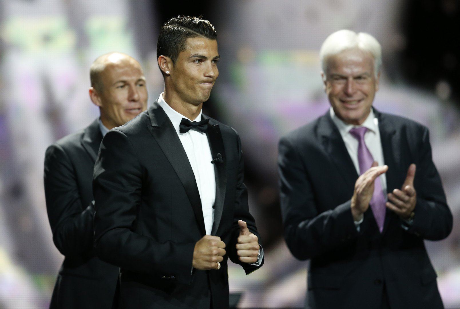 رونالدو أفضل لاعب في أوروبا لعام 2014