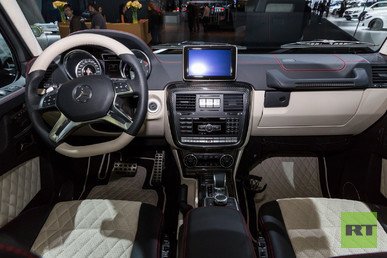 MERCEDES-BENZ G 63 AMG 6X6 سيارة صالون 