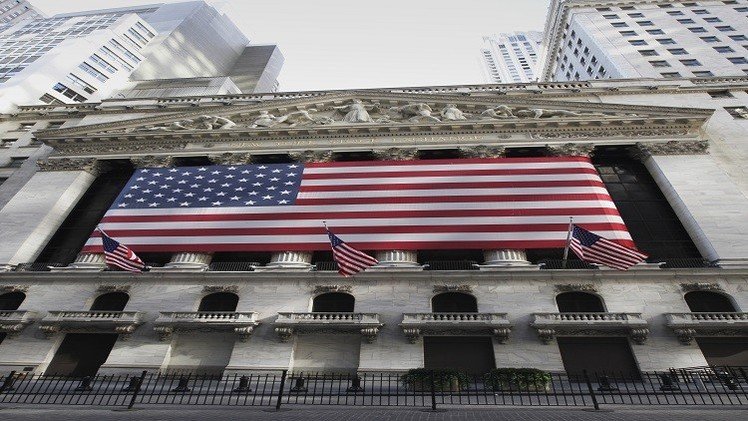 البورصات الأمريكية تفتح مرتفعة بدعم آمال في حل الصراع في أوكرانيا 
