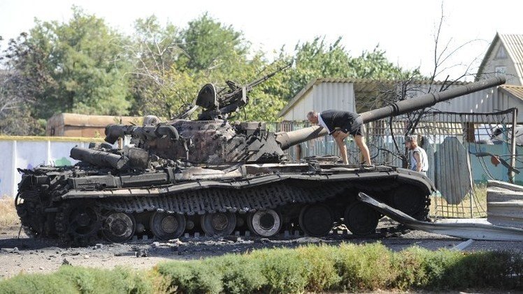 اتفاق مينسك يقضي بمنح مقاطعتي دونيتسك ولوغانسك وضعا خاصا