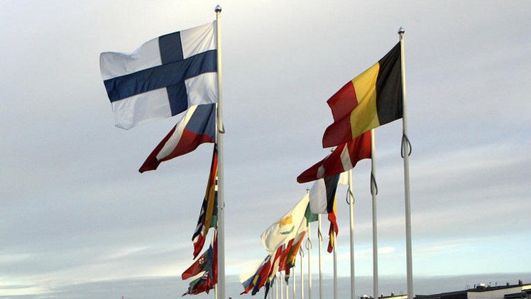 صحيفة: تأجيل تنفيذ العقوبات الأوروبية الجديدة ضد روسيا تم نتيجة موقف فنلندا