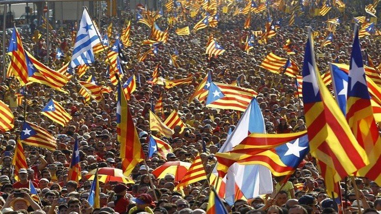 كتالونيا تعلن الاستفتاء للاستقلال عن مدريد