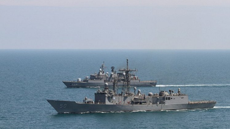 موسكو تعرب عن قلقها بشأن تعزيز قوات الناتو في بحري البلطيق والأسود