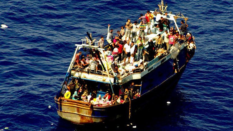 غرق مركب على متنه نحو 250 مهاجرا إفريقيا قرب سواحل ليبيا