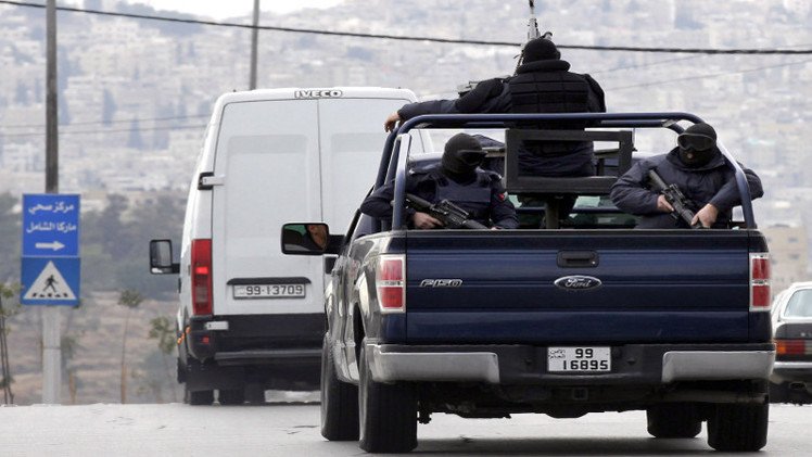 تهمة الإرهاب تلاحق 8 أردنيين  