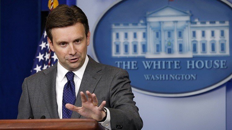 البيت الأبيض يرحب بانضمام فرنسا إلى العمليات ضد "الدولة الإسلامية" في العراق