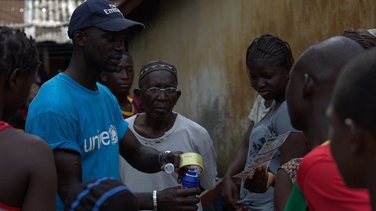 8 قتلى في هجوم على فريق يكافح فيروس إيبولا في غينيا