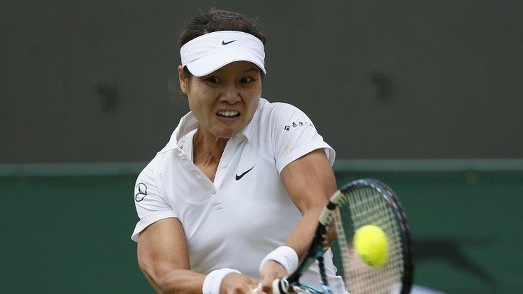 الصينية لي تعتزل رياضة التنس