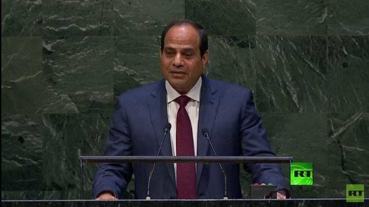 السيسي: الشعب المصري رفض طغيان فئة باسم الدين