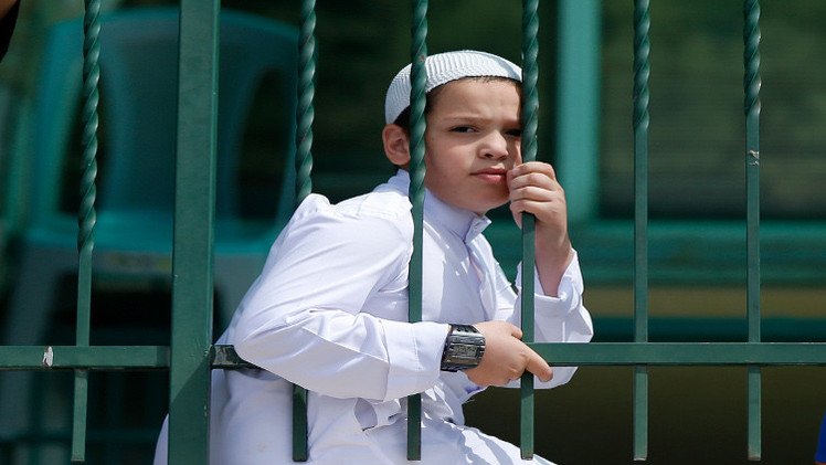 الفلسطينيون يلجأون للمنظمات الدولية لإجبار اسرائيل على وقف الاستيطان 