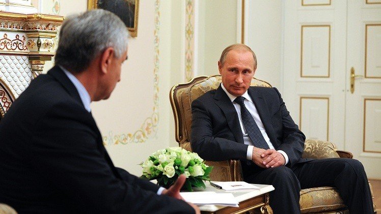 بوتين يهنئ رئيس أبخازيا بعيد استقلالها