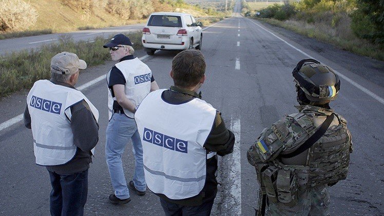 "الأمن والتعاون" تبدأ في مراقبة خطوط التماس بين عسكريي كييف و"الدفاع الشعبي"