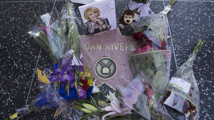 وفاة الممثلة الأمريكية جوان ريفرز 