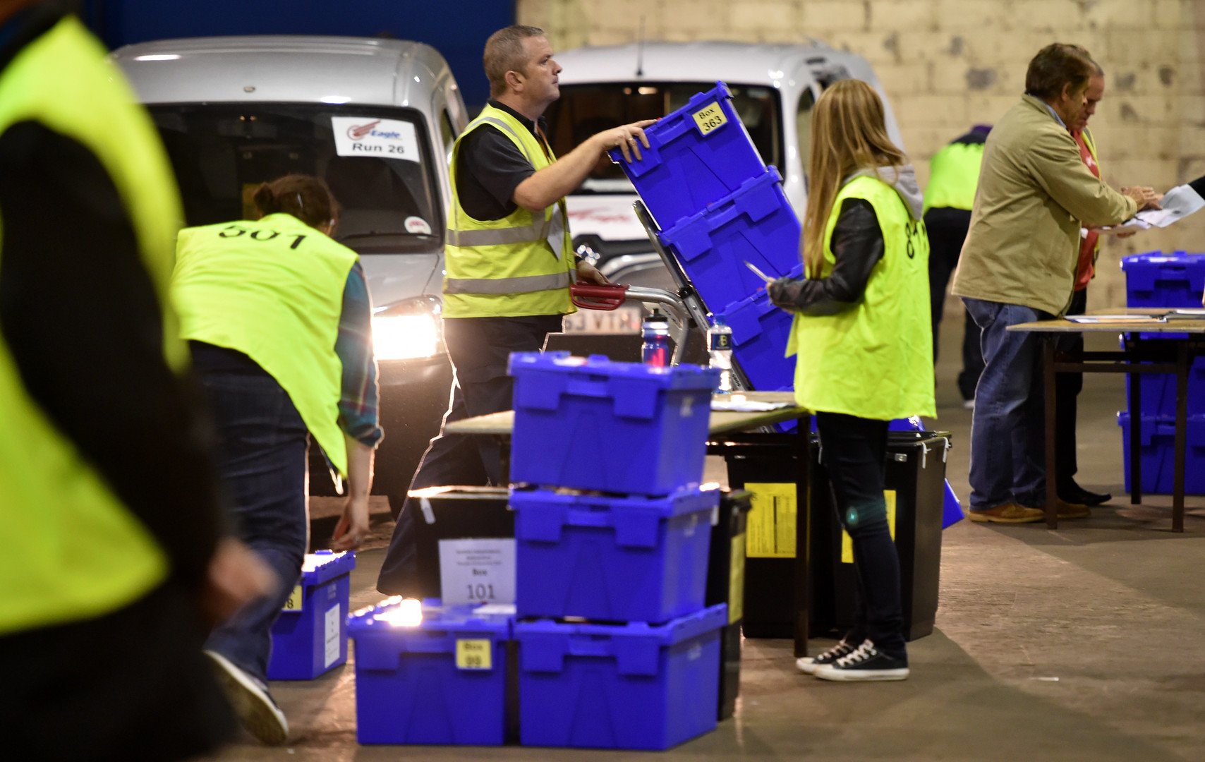 صناديق الاقتراع