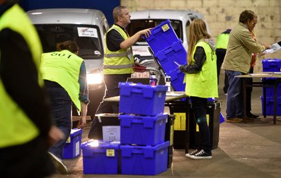 صناديق الاقتراع