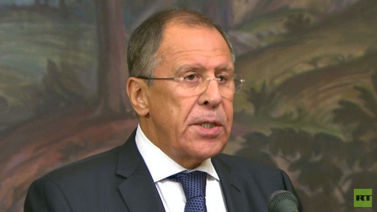 لافروف: نأمل ألا يصمت الغرب على مأساة المقابر الجماعية في أوكرانيا