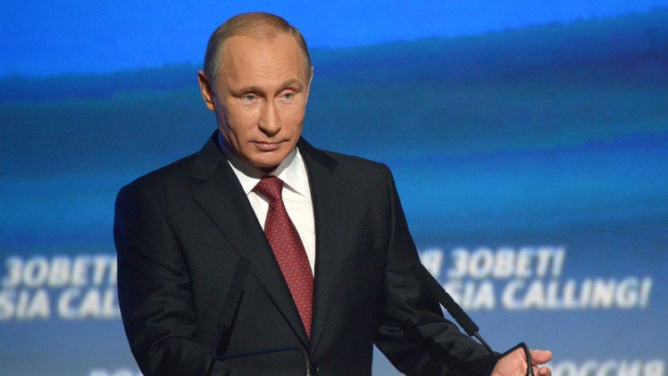 بوتين: لا يمكن الحفاظ على وحدة أوكرانيا إلا بضمان حقوق مواطنيها كافة