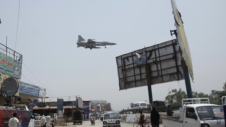 مقتل 15 مسلحا في غارات جوية باكستانية على خيبر