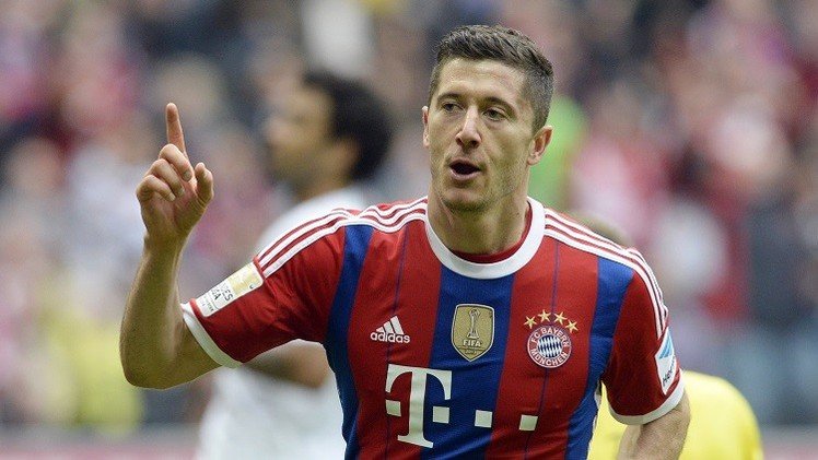 بايرن ميونيخ يسحق هانوفر 4-0 في الدوري الألماني