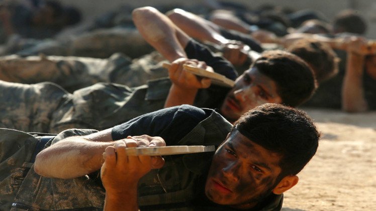 مقاتلون للمعارضة قرب الغوطة بريف دمشق