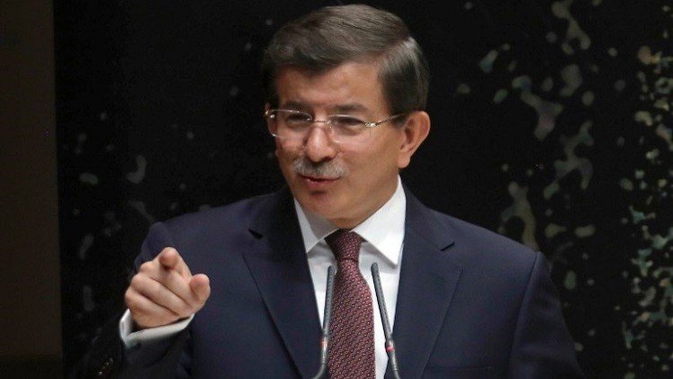 أوغلو: لا حق لأحد بانتقاد تركيا إزاء الوضع السوري
