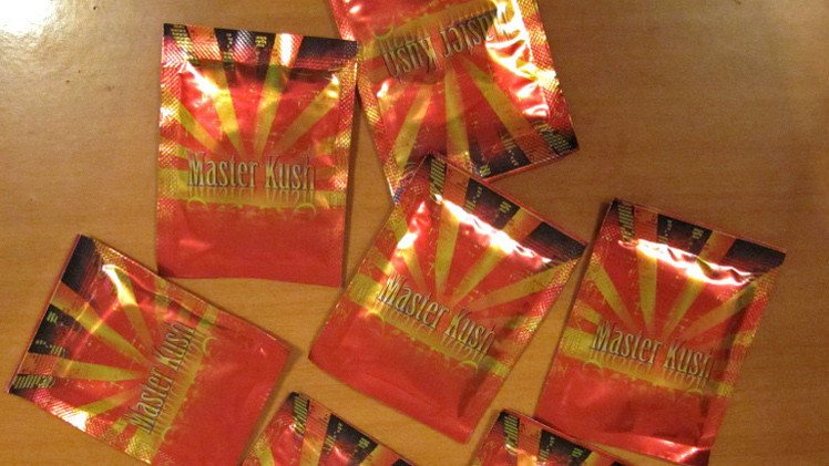 السلطات الروسية توقف انتشار مواد تدخين سامة