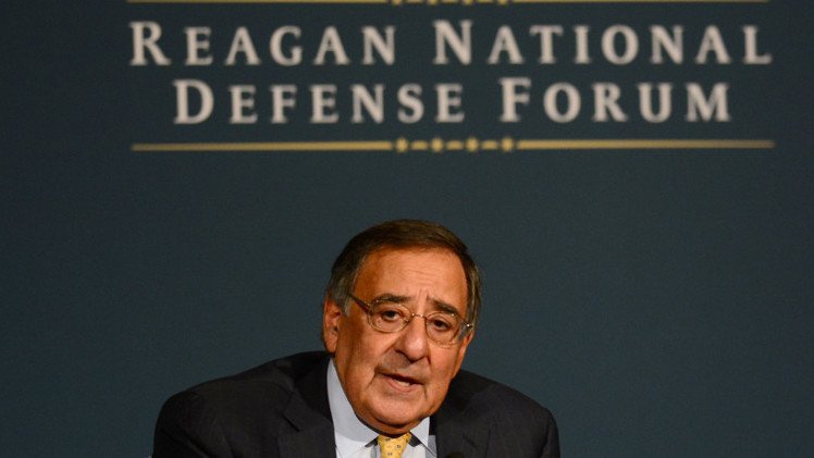 بانيتا ينتقد سياسات أوباما إزاء سورية