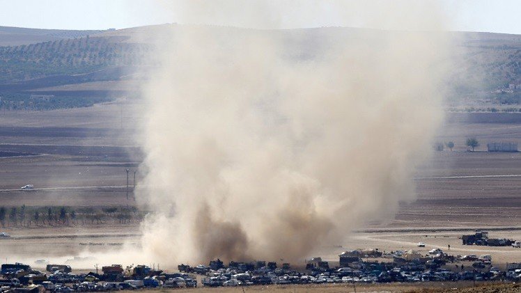 مسلحو "الدولة الإسلامية" يواصلون تقدمهم في عين العرب رغم القصف الجوي