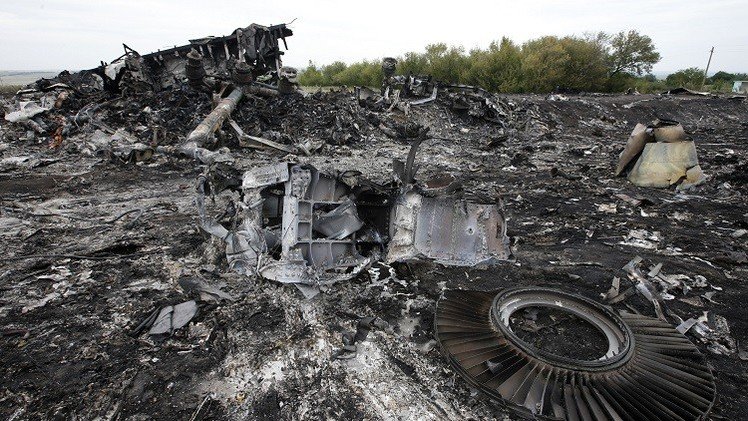 واحد من ضحايا الطائرة الماليزية كان بقناع للأوكسجين
