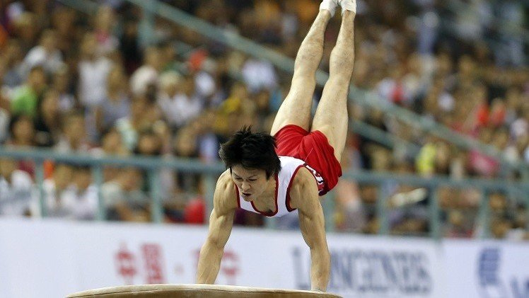 الياباني يوشيمورا بطلا للعالم  في الجمباز للمرة الخامسة على التوالي