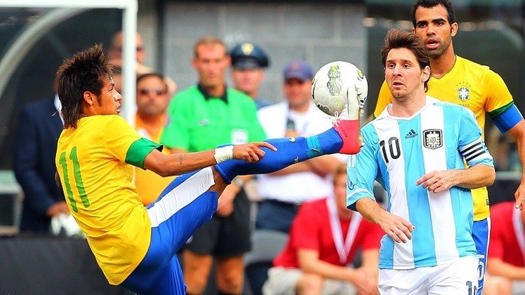 ميسي ونيمار وجها لوجه في "كلاسيكو" العالم