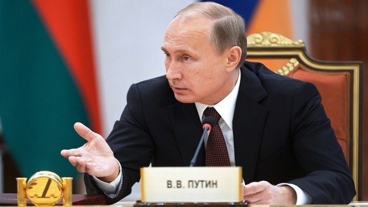 أوباما وميركل مصممان على مشاركة بوتين في قمة مجموعة العشرين